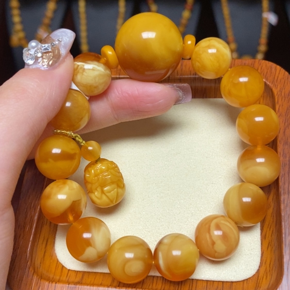 【闪购商品】蜜蜡手链未镶嵌手串