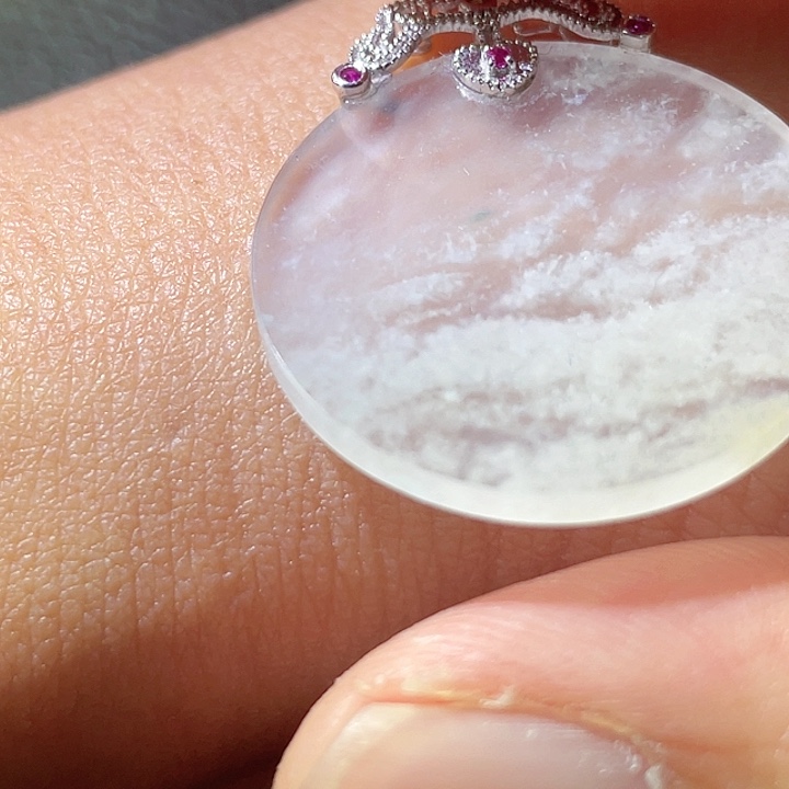 翡翠18K金镶嵌颈饰翡翠