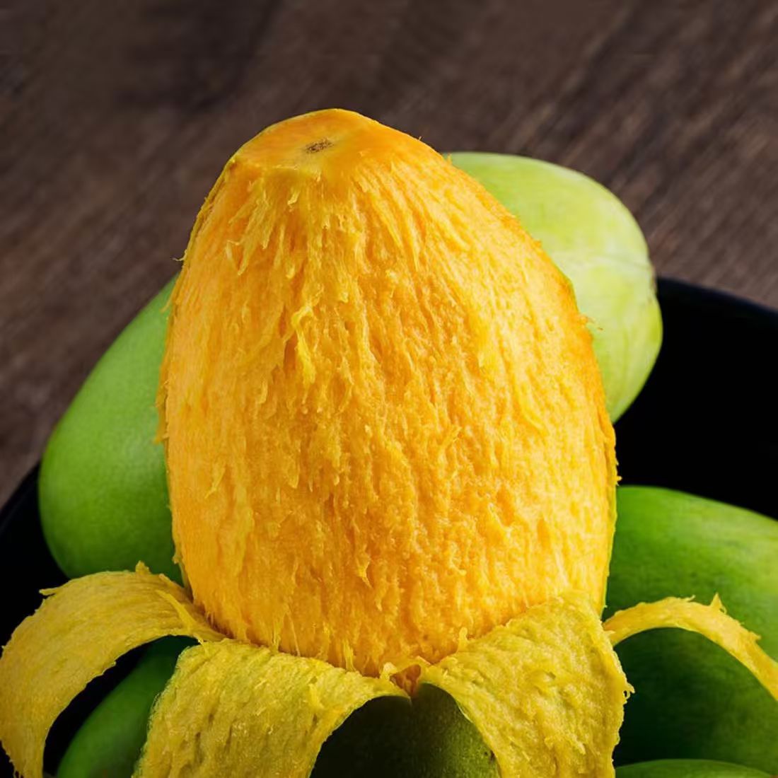 y2越南进口芒果当季新鲜现摘酸甜多汁皮薄肉厚