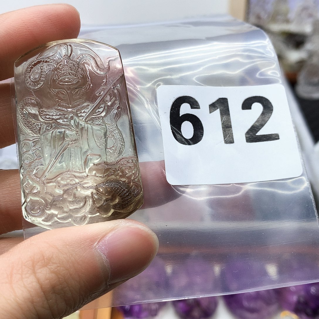 水晶颈饰未镶嵌吊坠