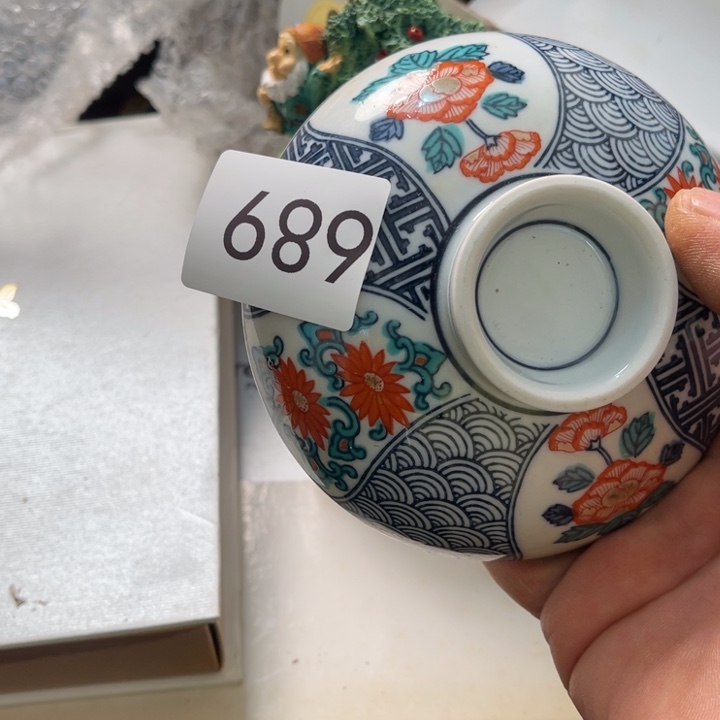 章***姐中古物品默认微瑕谨慎参拍