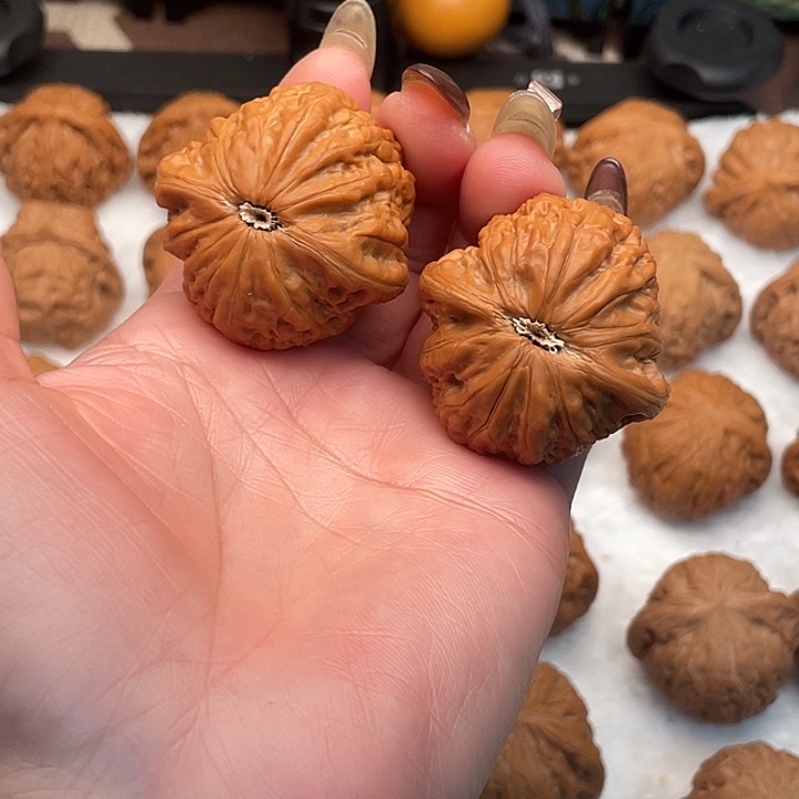 顺***郭核桃手串/手链铁锤40