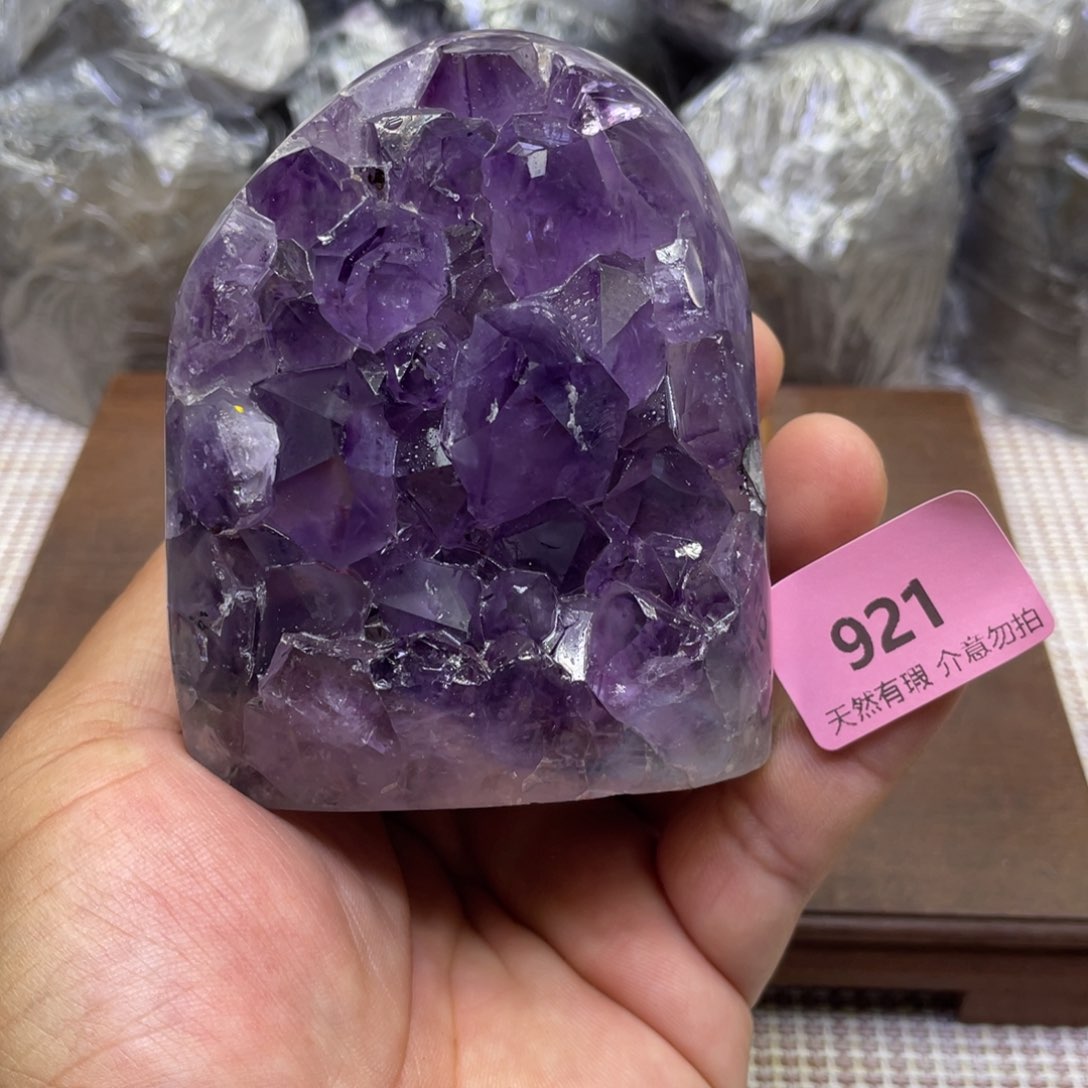 未镶嵌水晶大型摆件（非配饰）