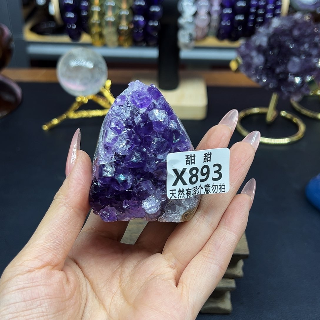 晶体大型摆件未镶嵌