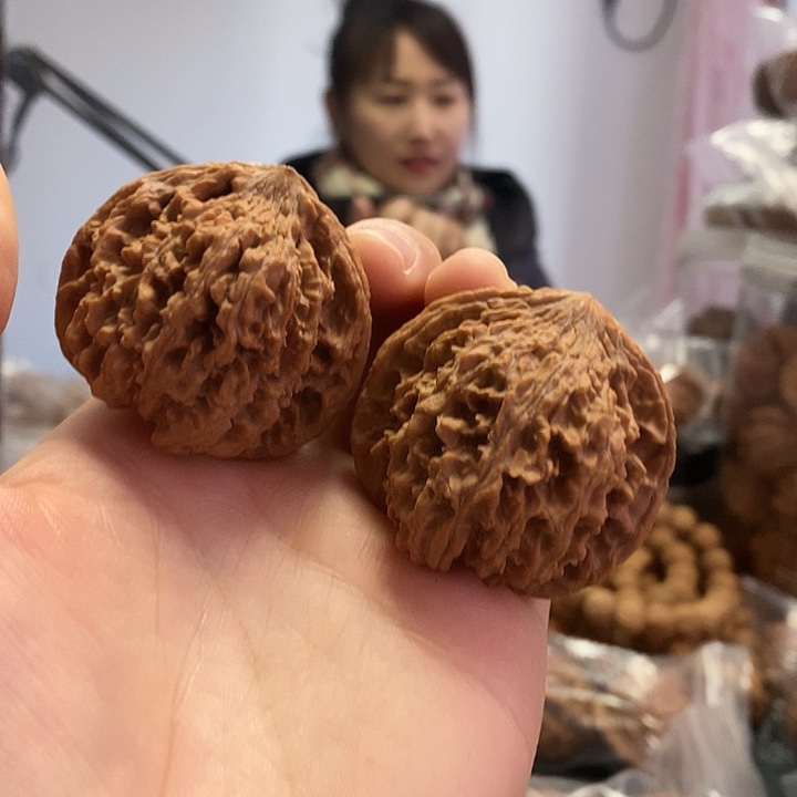 文玩核桃把件45满天星老树