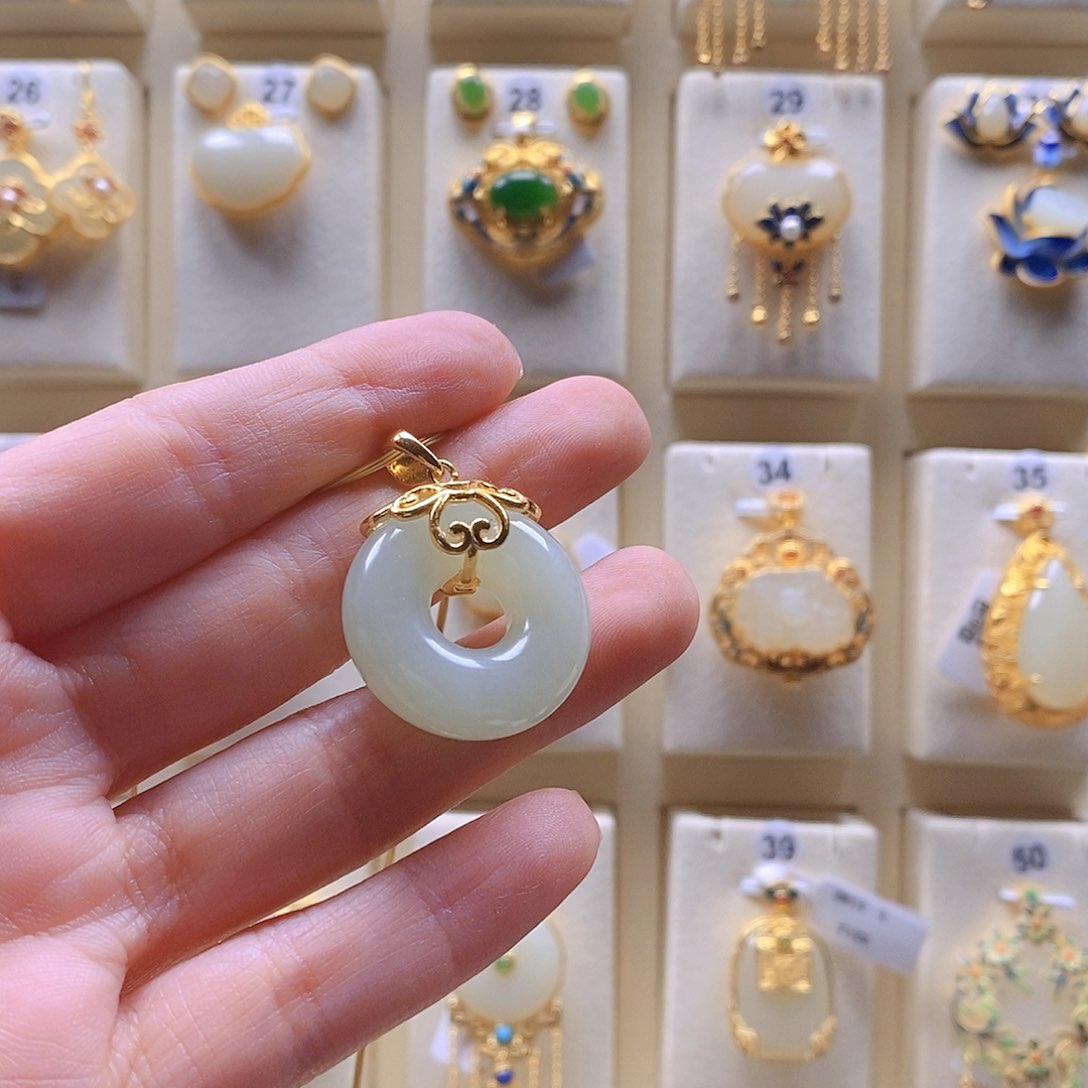 和田玉颈饰银S925镶嵌