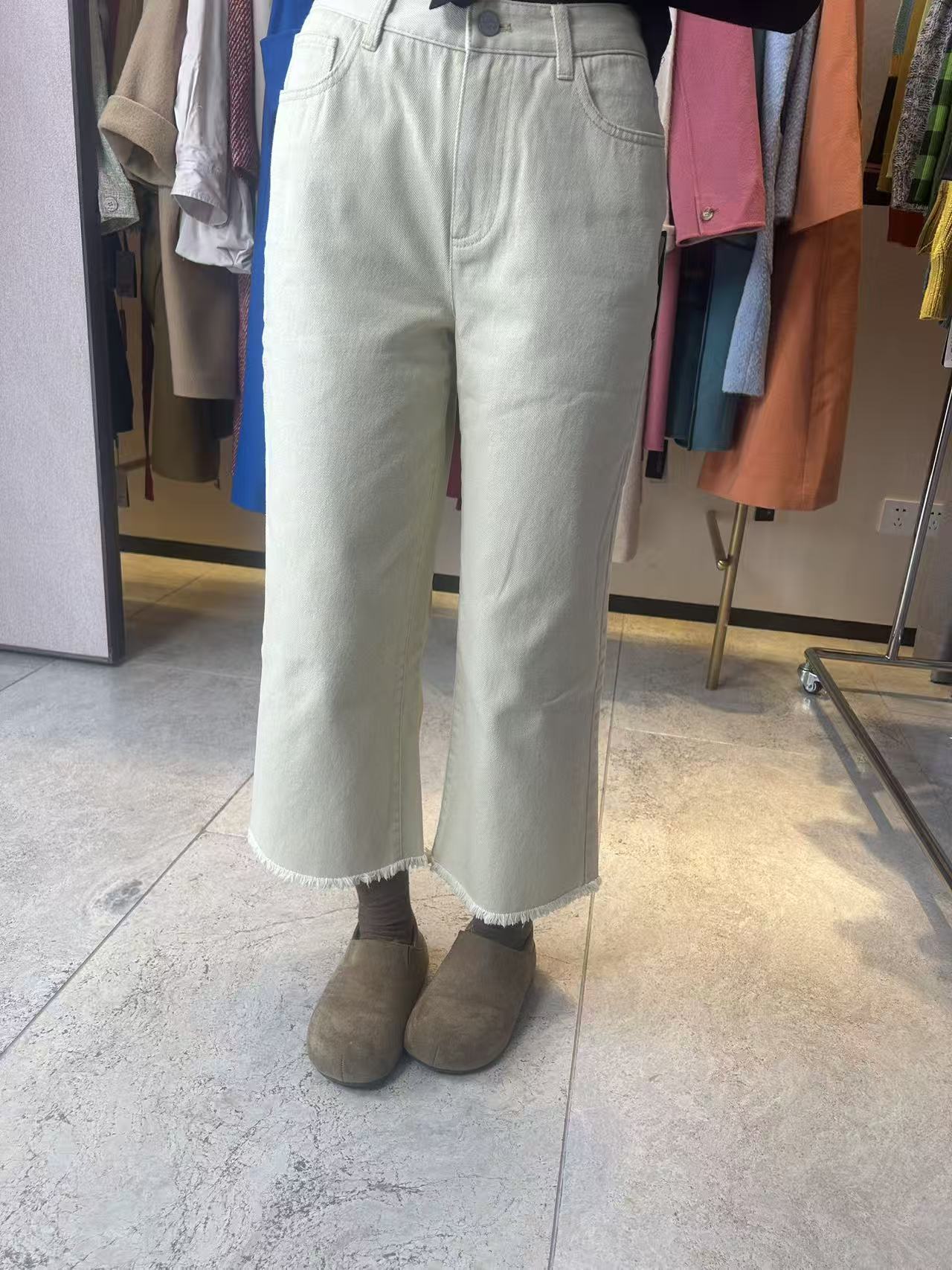 不支持退换/睫毛边牛仔分裤1100401