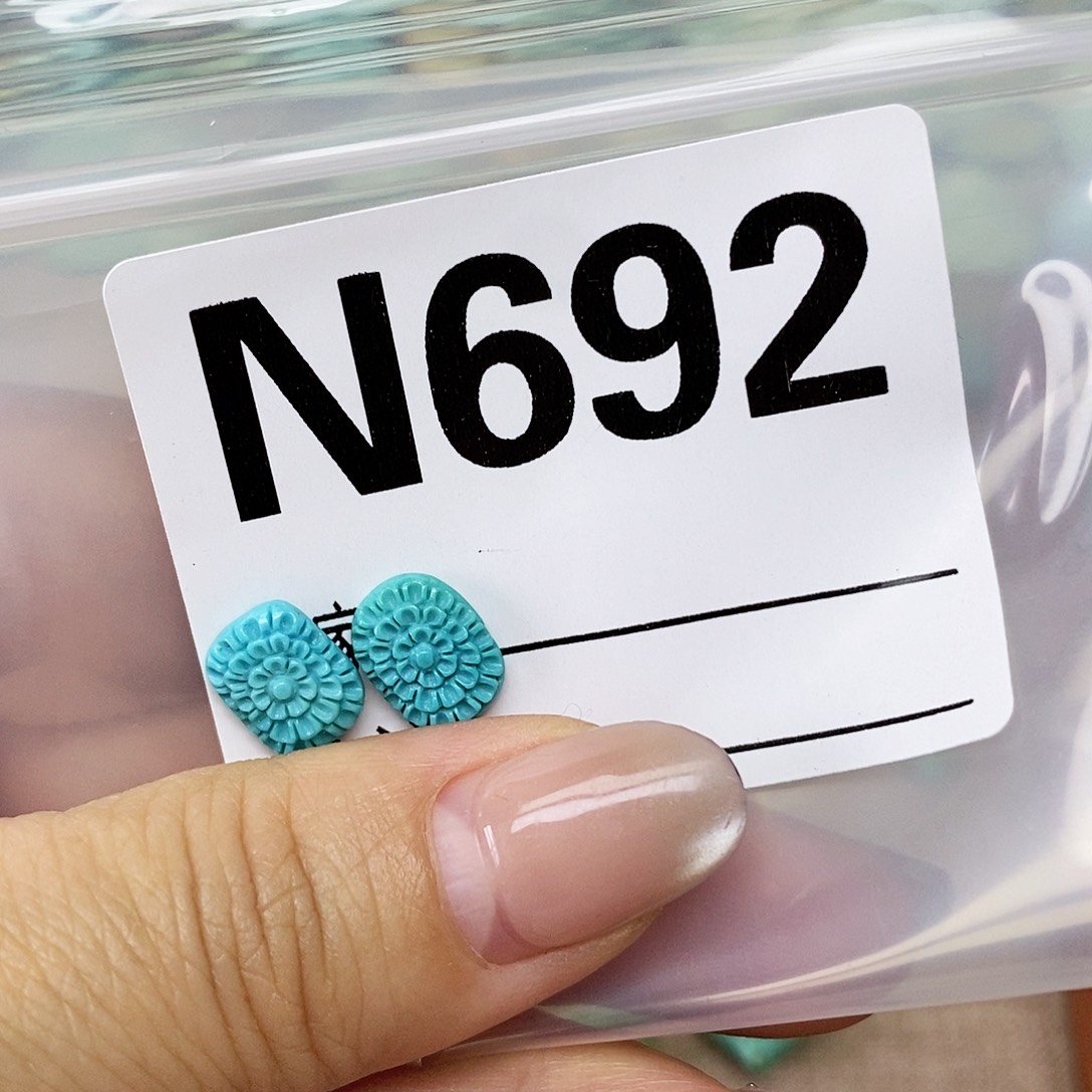 用***8绿松石未镶嵌配饰