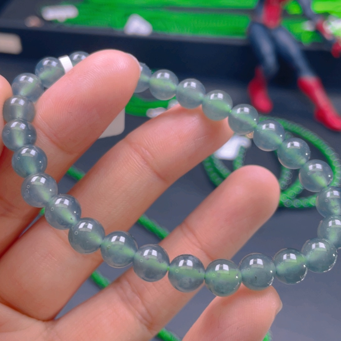 翡翠颈饰未镶嵌，1