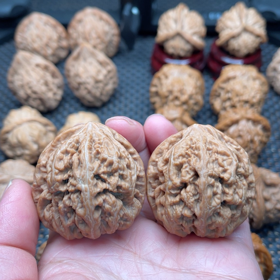 北***則吊坠文玩核桃大粗筋