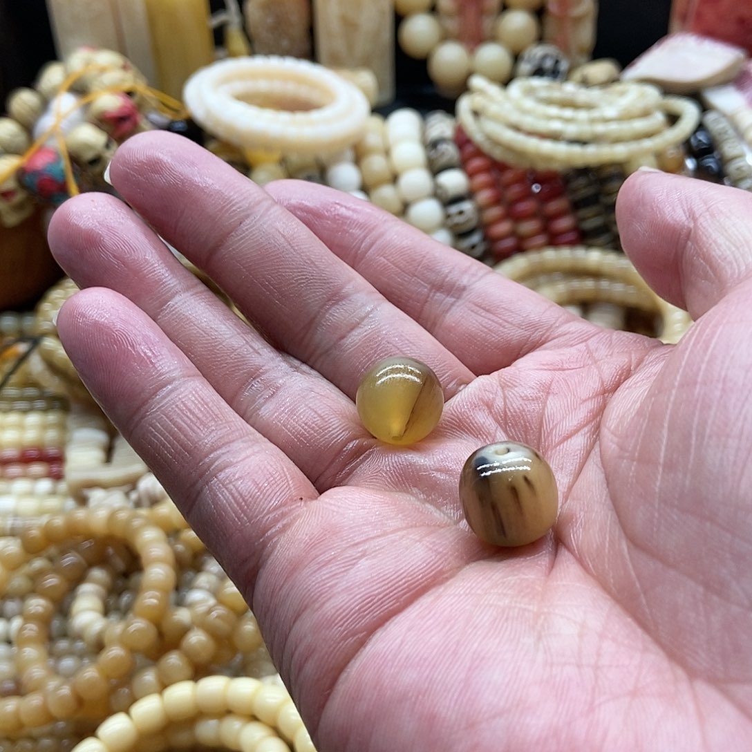 【闪购商品】驼骨其他韩**?14毫米圆珠