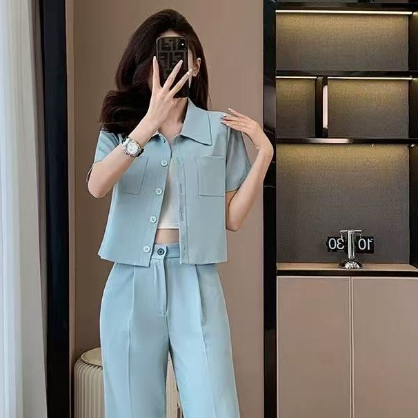 A区1311曼乐多多服装店小个子短款西装外套