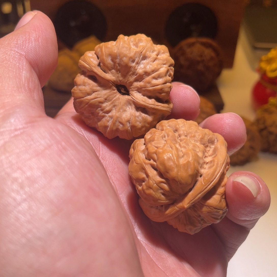 可***败文玩核桃吊坠38蛤蟆头