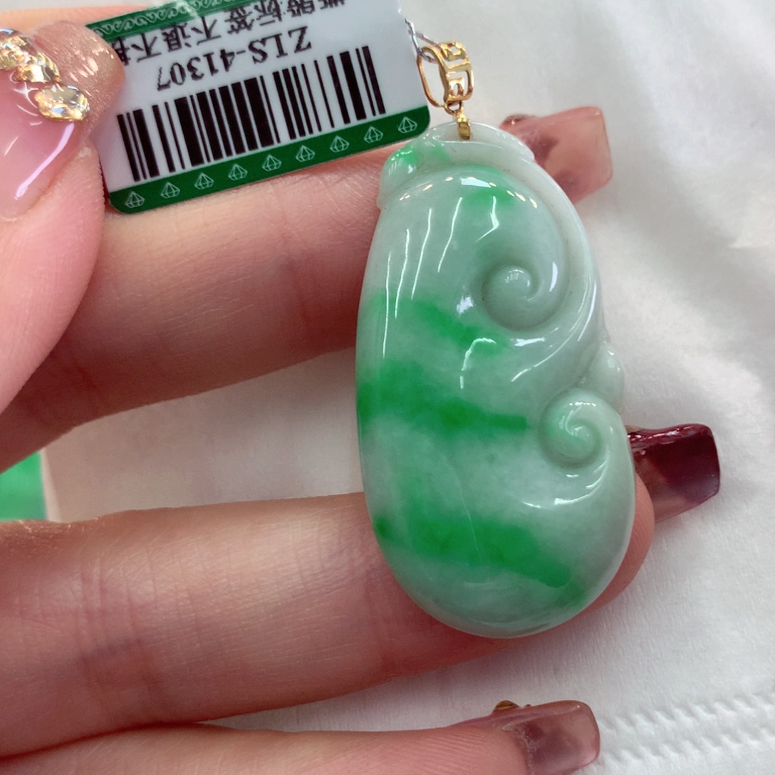 翡翠吊坠(不含链)18K金镶嵌