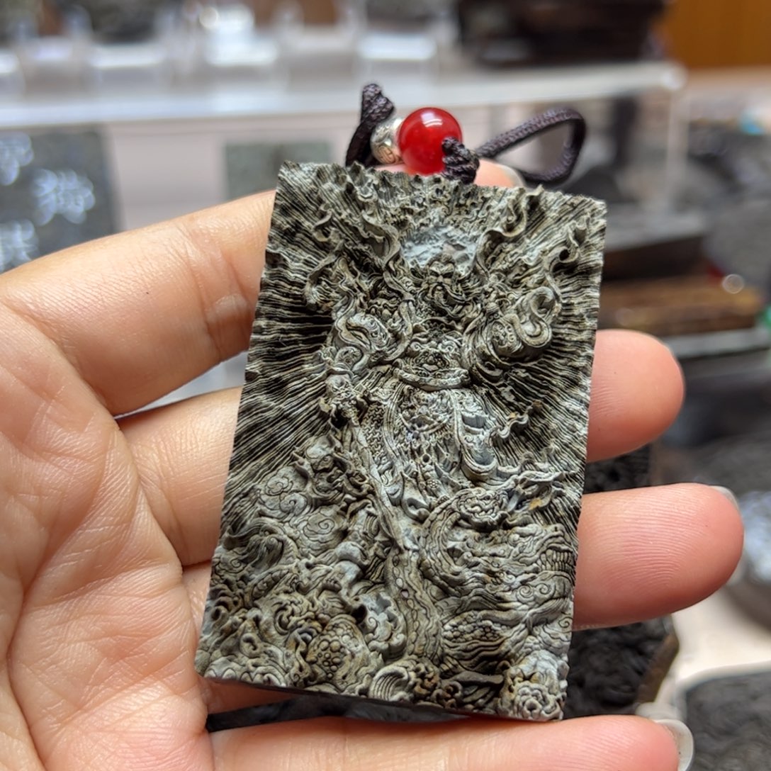 V***i小石头哈哈哈哈哈哈哈哈