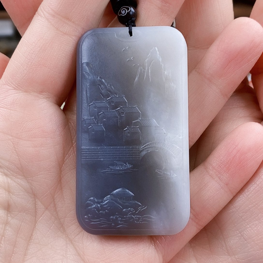 和田玉颈饰未镶嵌三*