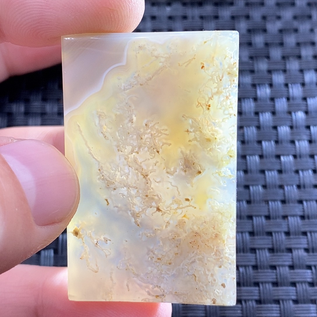 玛瑙/玉髓颈饰未镶嵌锦****司