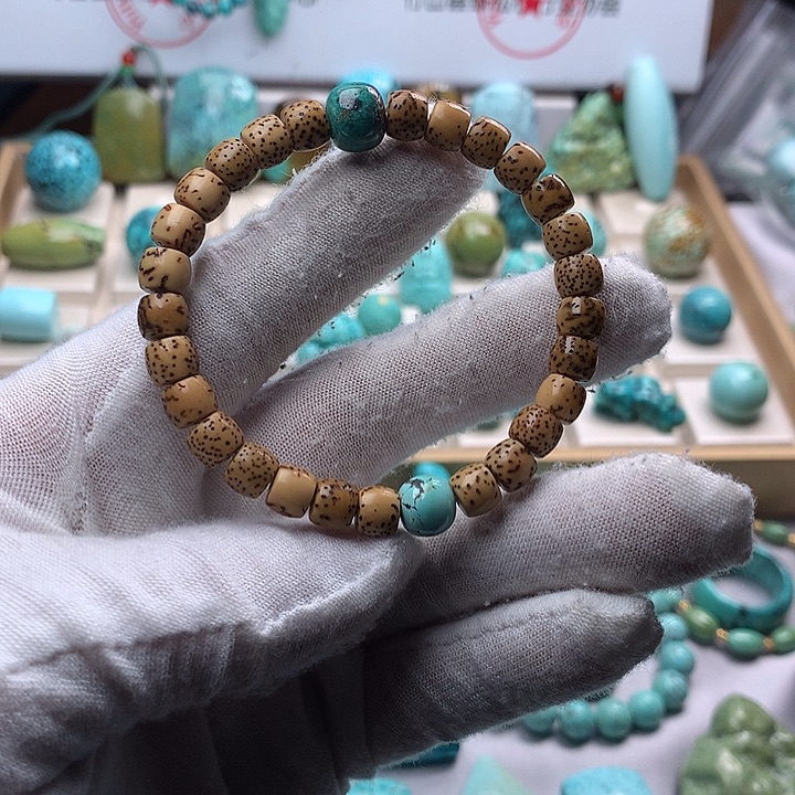 玛瑙/玉髓未镶嵌珠宝奇石