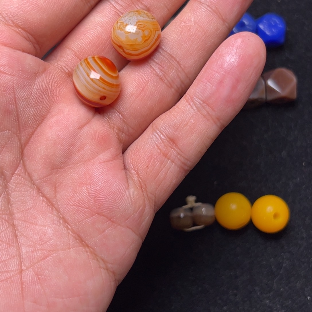 思***赟玛瑙/玉髓未镶嵌配饰