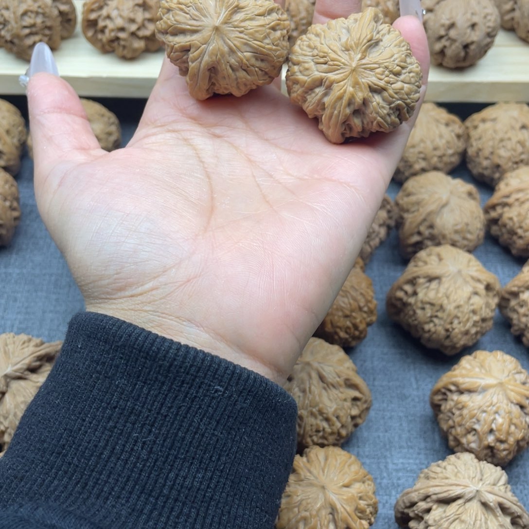 天***天吊坠文玩核桃铁锤40