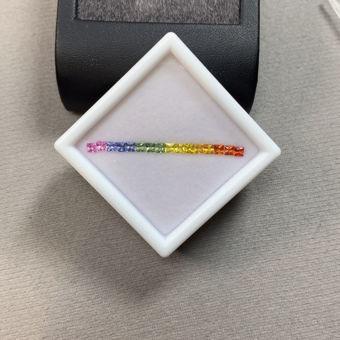 裸石蓝宝石彩虹蓝宝石16P