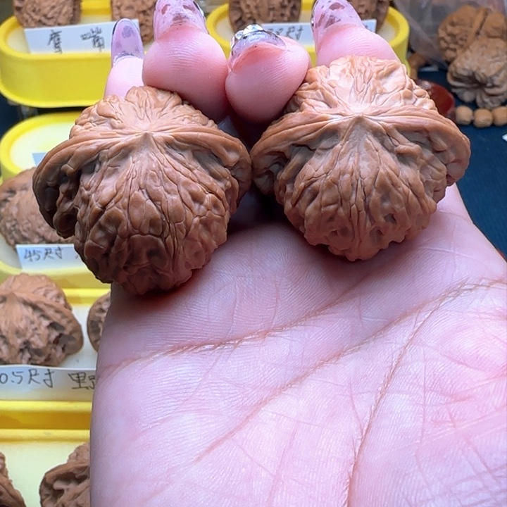 一****在文玩核桃全品磨盘文玩核桃全品末盘