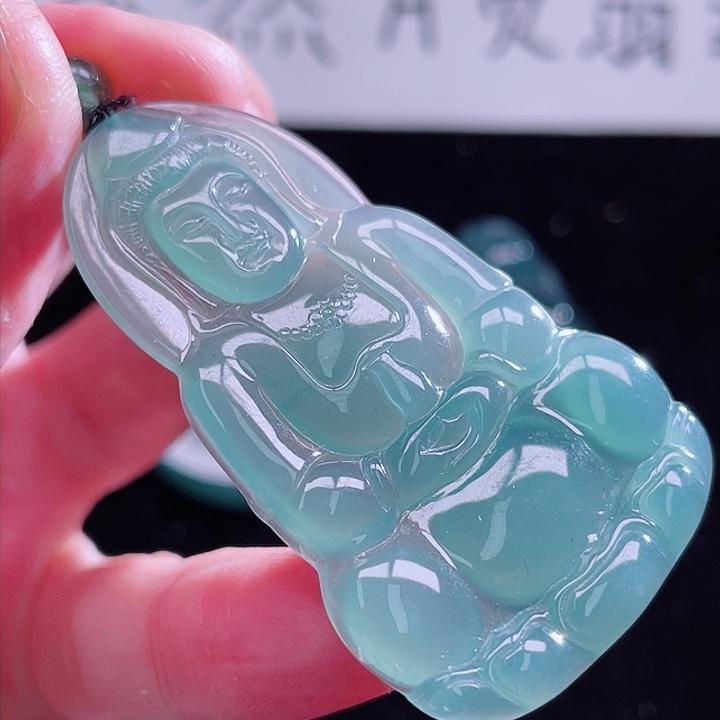 翡翠颈饰未镶嵌999999999