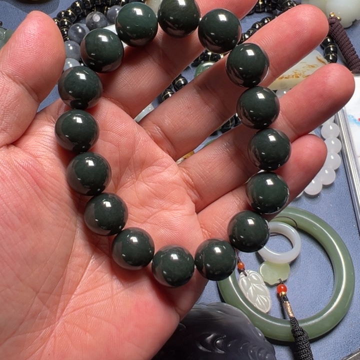 和田玉手链未镶嵌