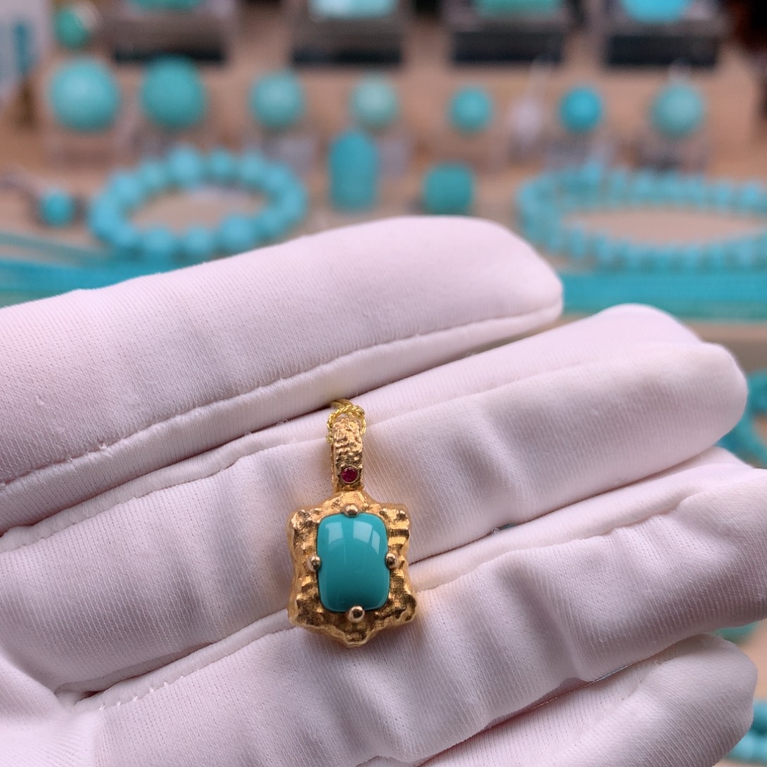 *****绿松石18K金镶嵌珠宝奇石