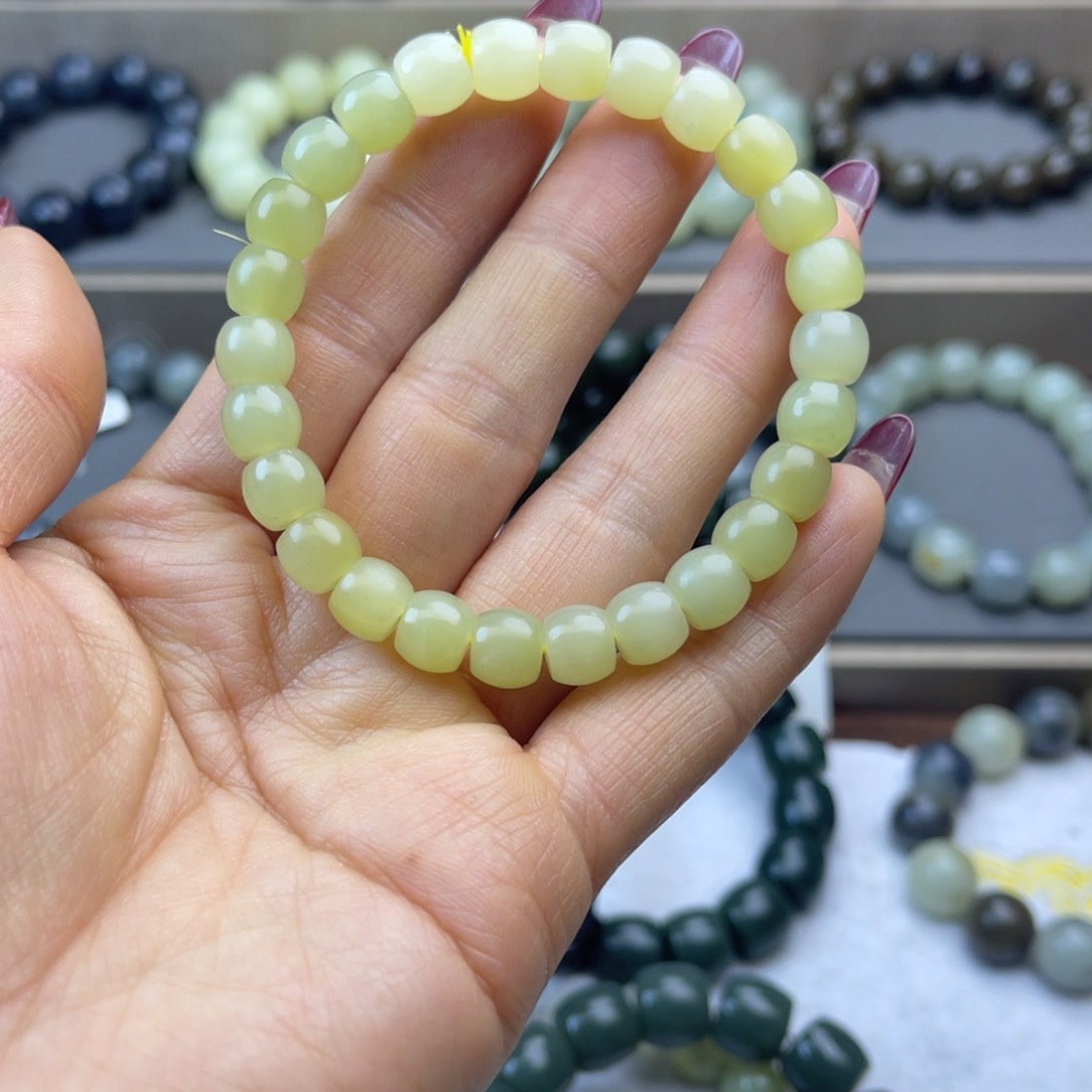 和田玉手链未镶嵌