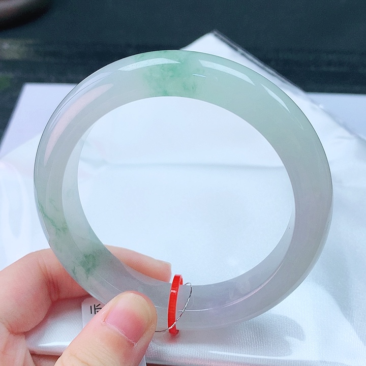 翡翠未镶嵌手镯57圈