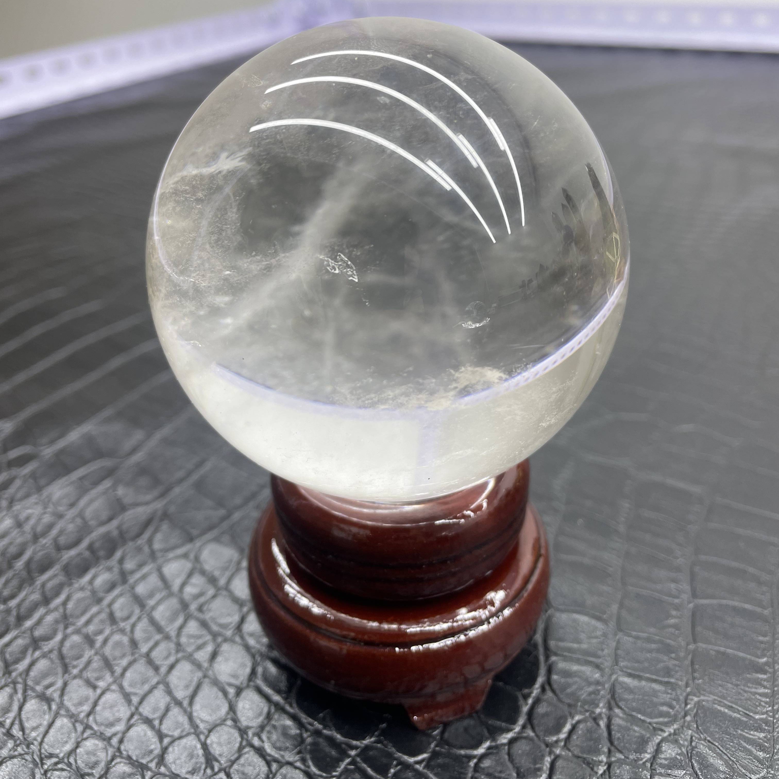 水晶材质，试用于办公摆件