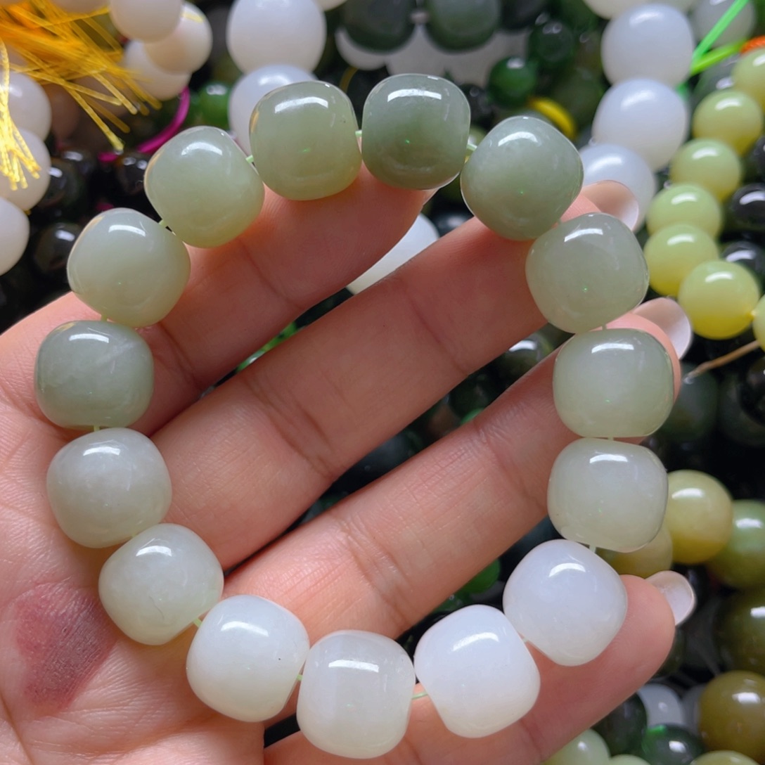 手链未镶嵌和田玉