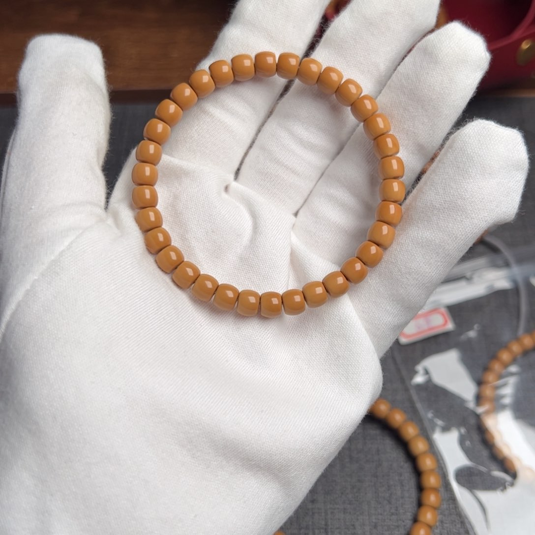 橄榄核吊坠6.7mm核尖单圈