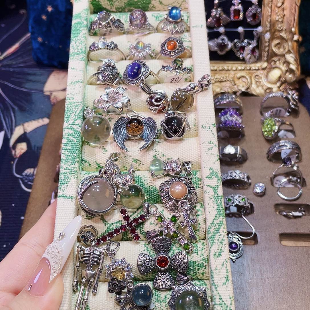 冬***️925银雪宝的新首饰