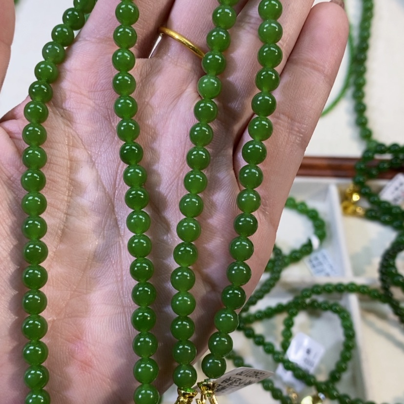 【闪购商品】和田玉（碧玉）颈饰未镶嵌