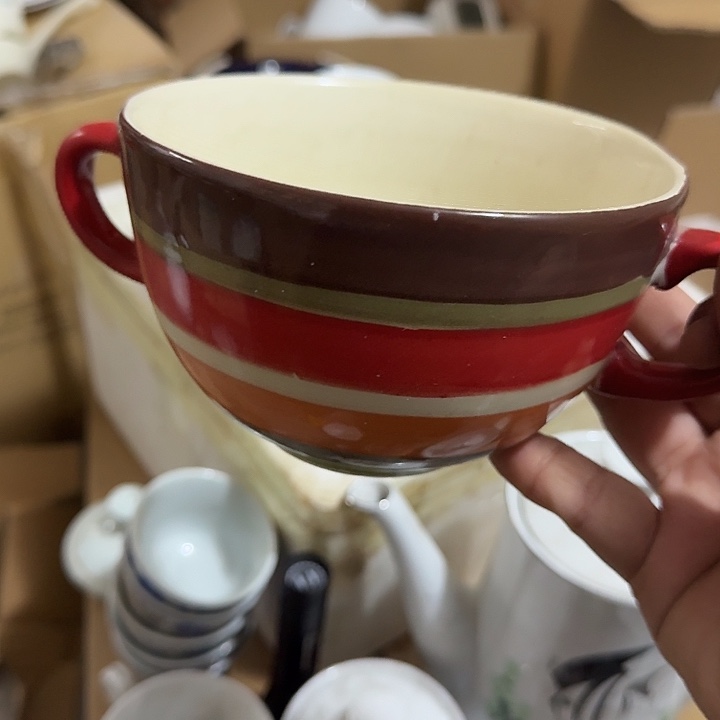 茶盏陶瓷盘子啥都有