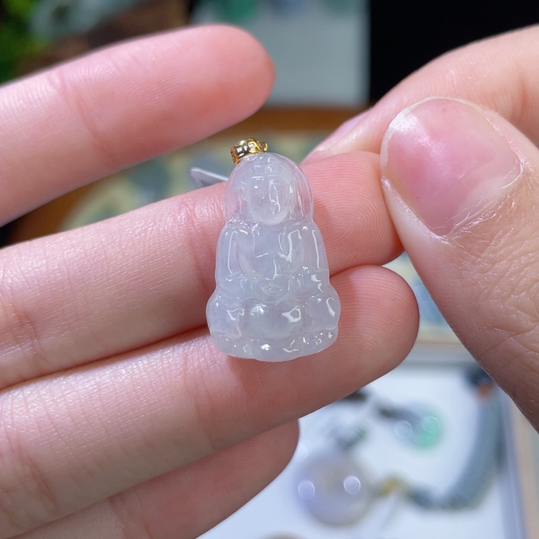 翡翠颈饰18K金镶嵌翡翠