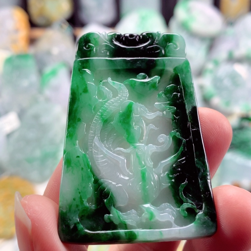 【闪购商品】翡翠吊坠(不含链)未镶嵌