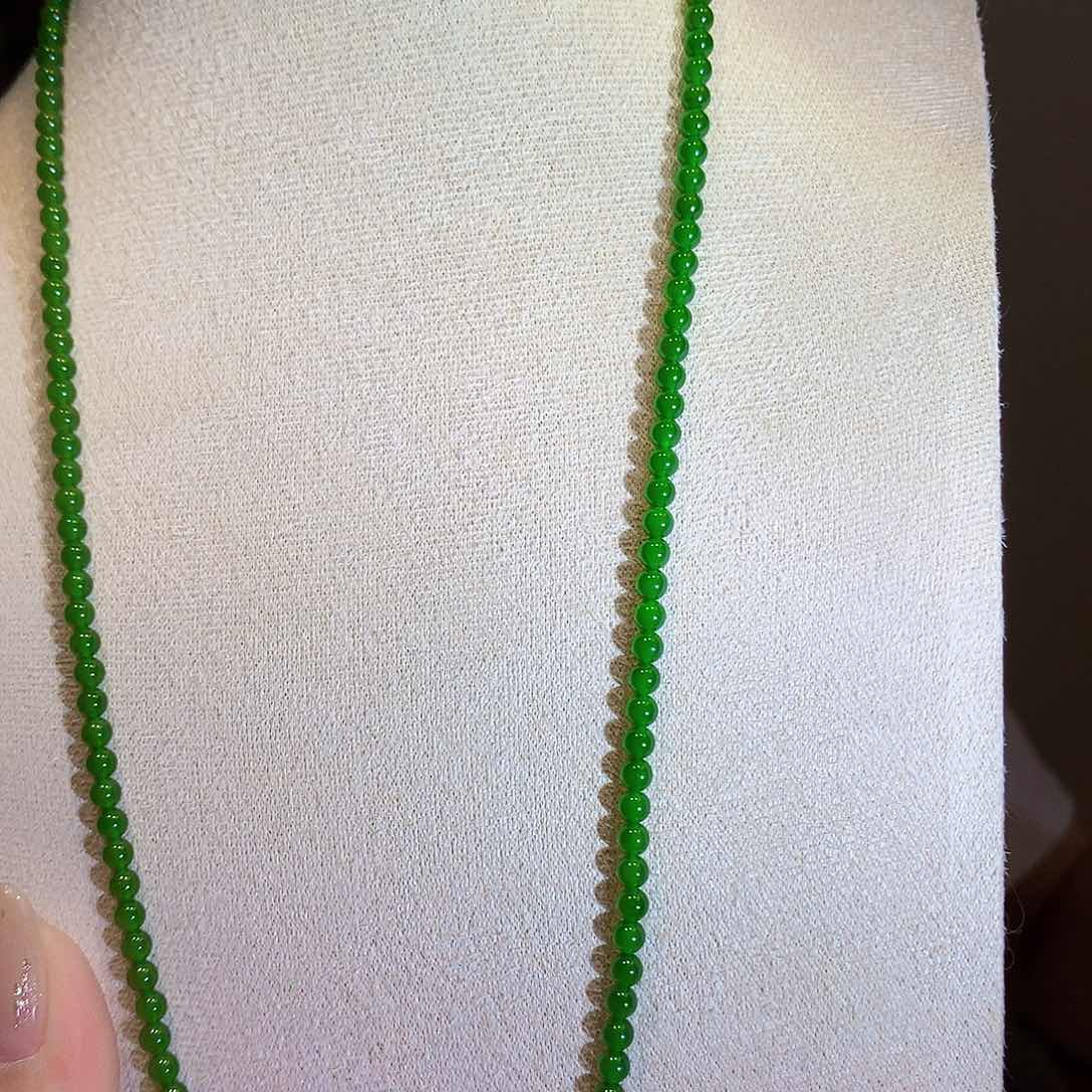 和田玉（碧玉）18K金镶嵌颈饰卡4帝王色