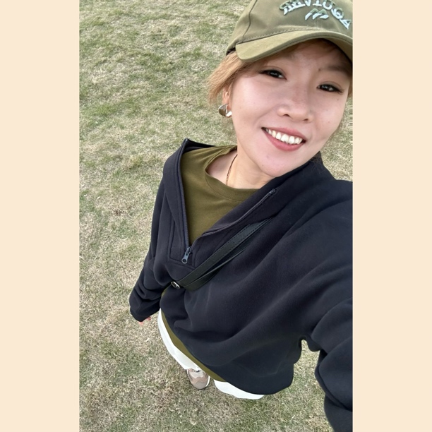 针织复合连帽针织卫衣