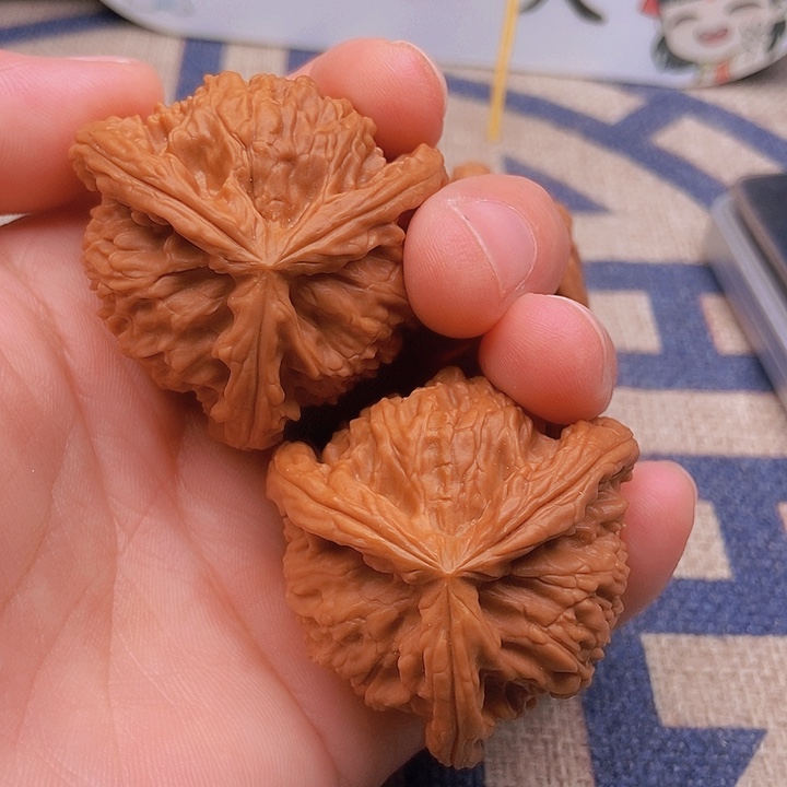 吊坠文玩核桃湖****司三棱