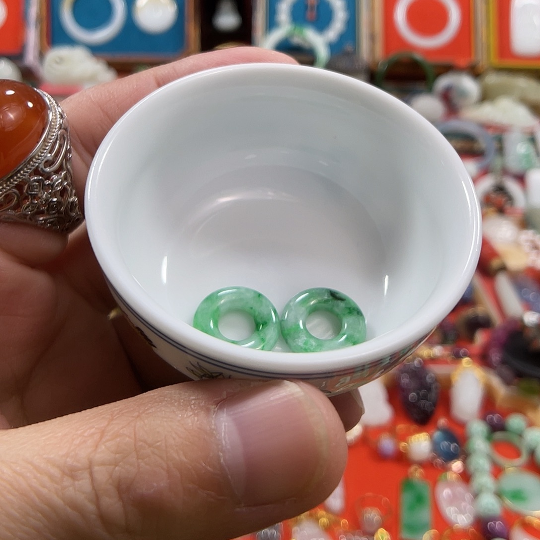 小***满闪购商品一对一讲解