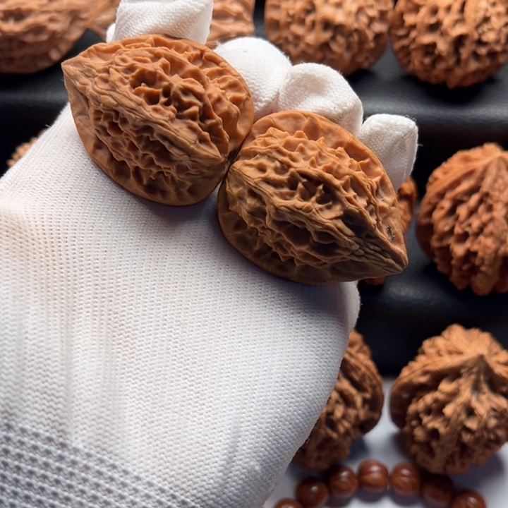 文玩核桃把件秦鸡33磕尖