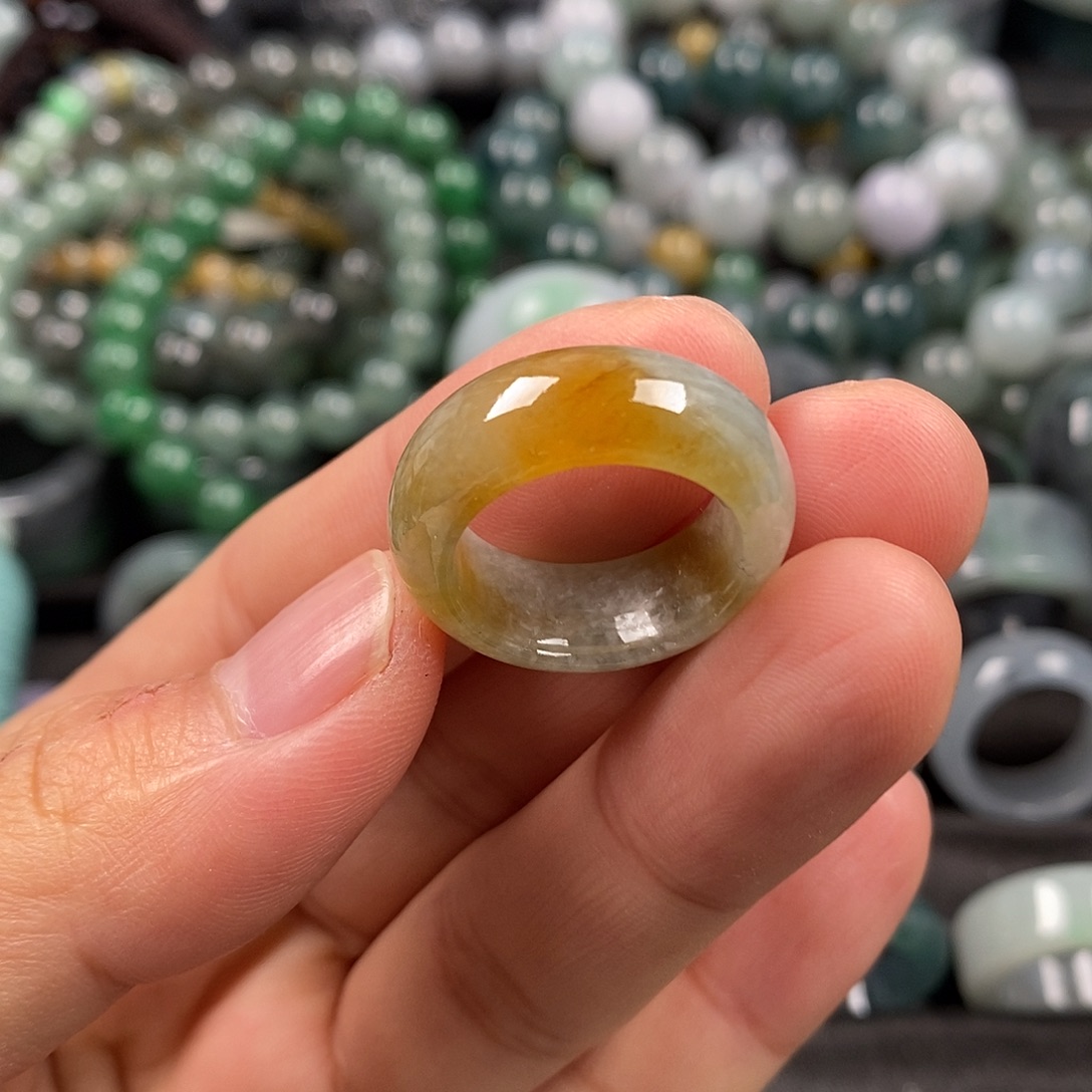 定制翡翠未镶嵌13圈