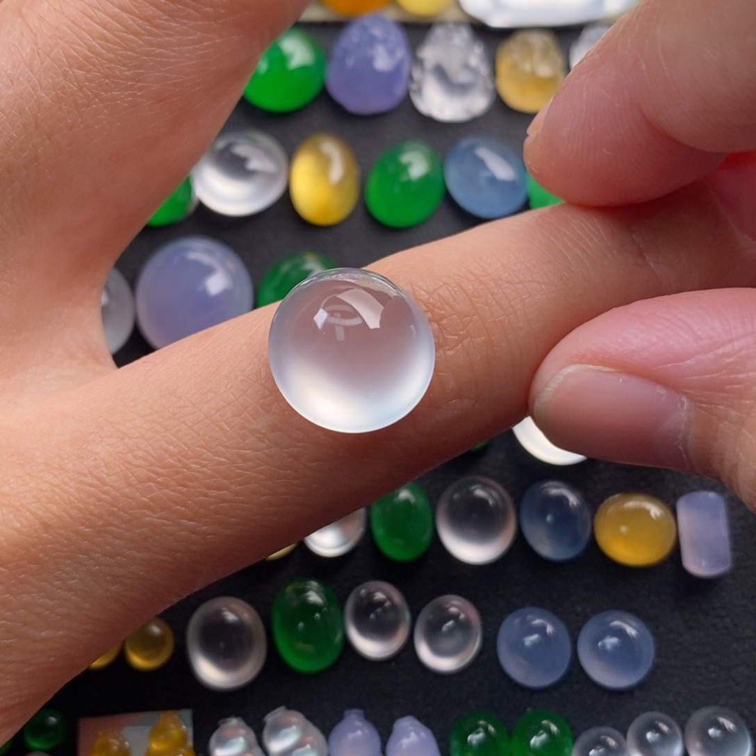 海****定制翡翠未镶嵌翡翠