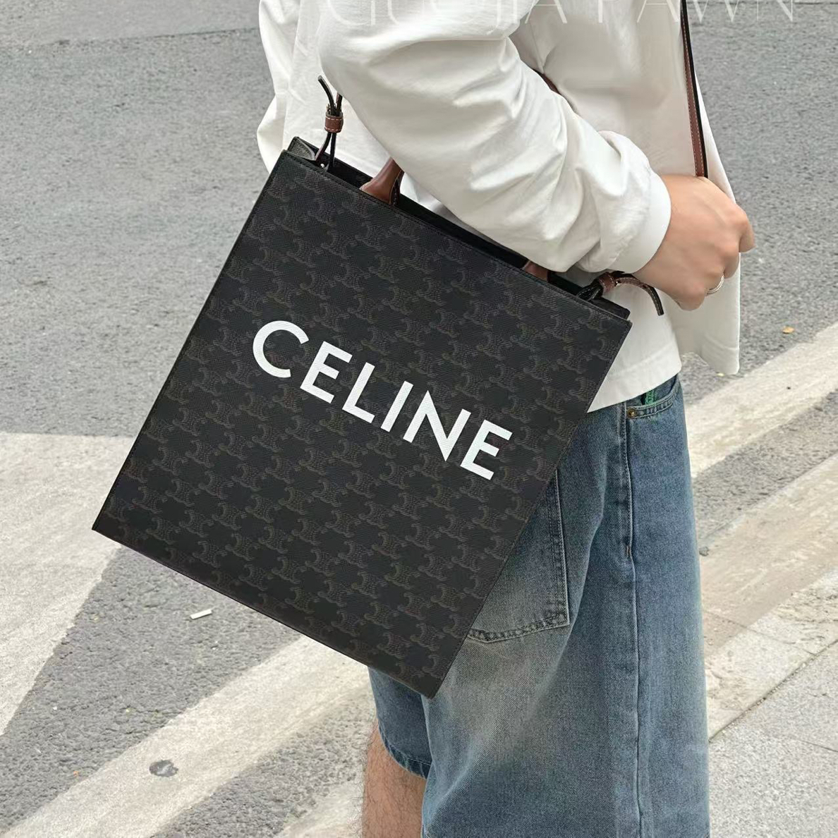 95新 Celine/思琳  12574413/KIKIFIFI/大号琴谱包
