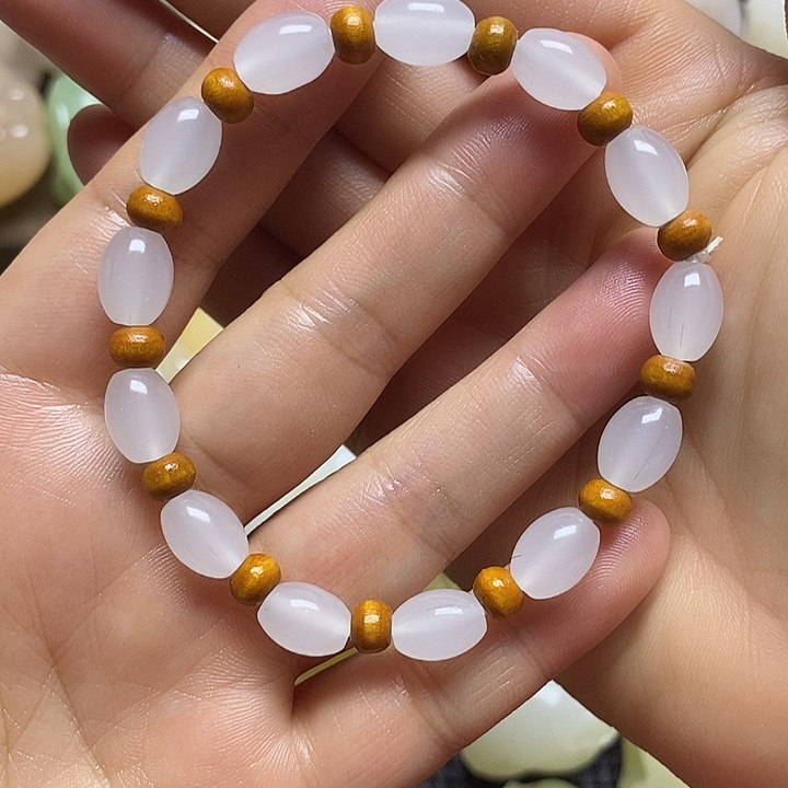 扁***豆玉天然桌面小摆件