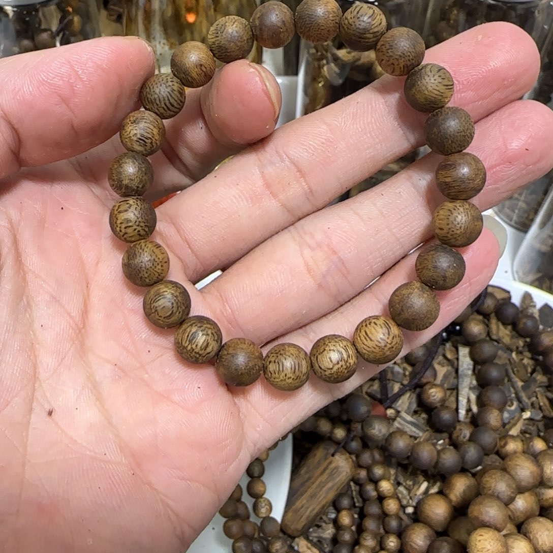 沉香碎屑沉香奇楠沉香