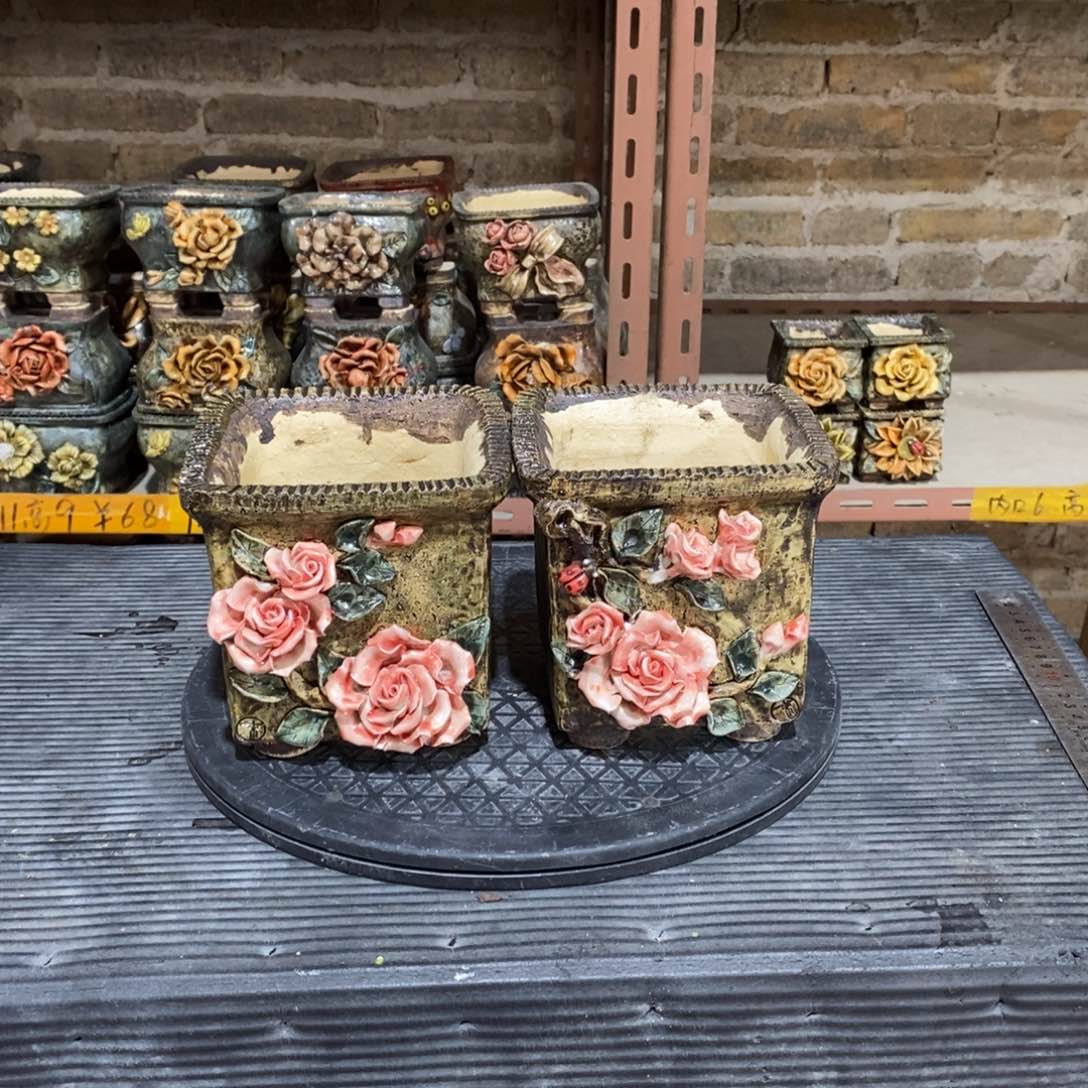 红陶青藤花器多肉花盆